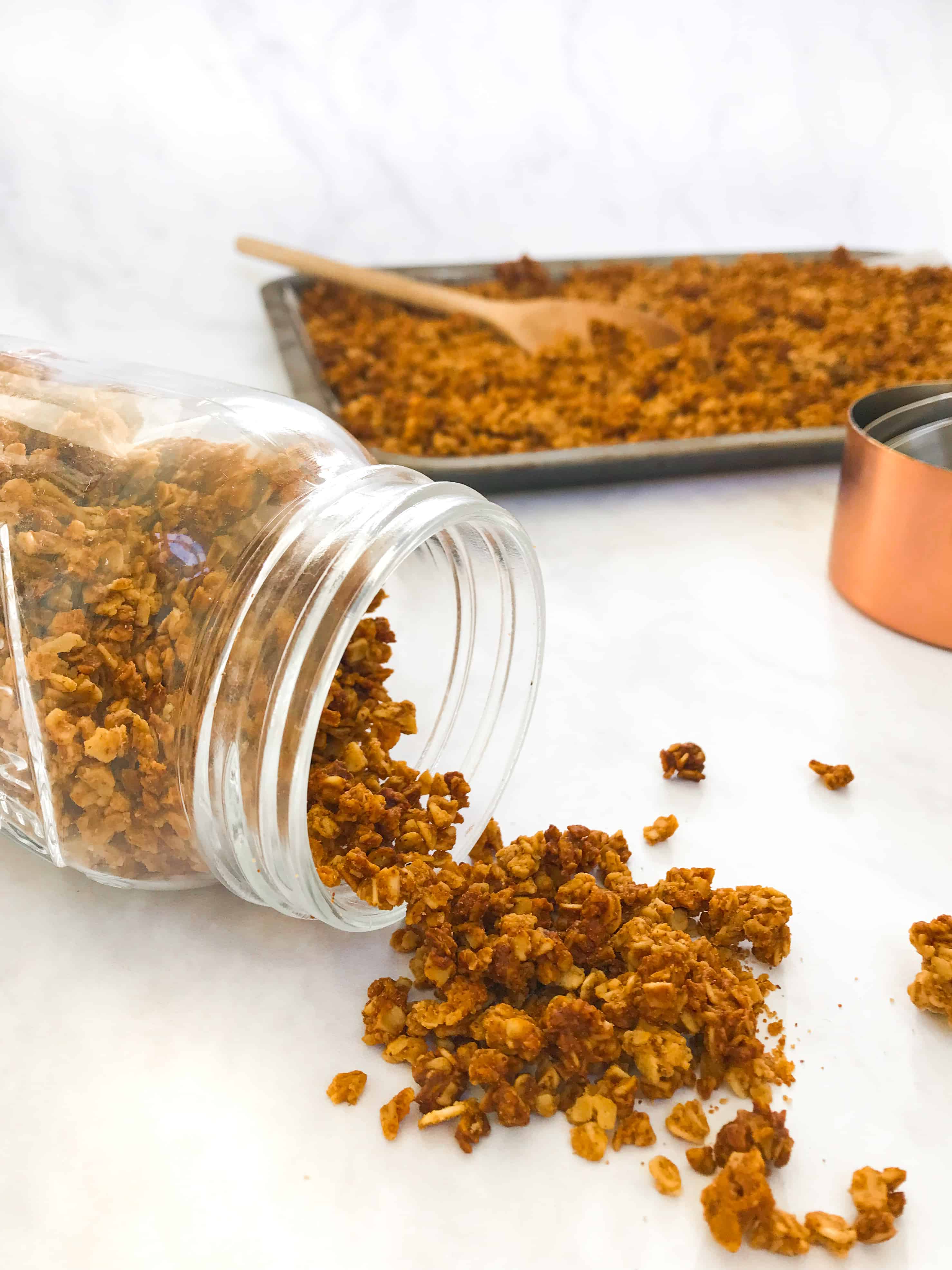 The Best Healthy Peanut Butter Granola - Vegan, GF & No Refined Sugar I Georgie Eats