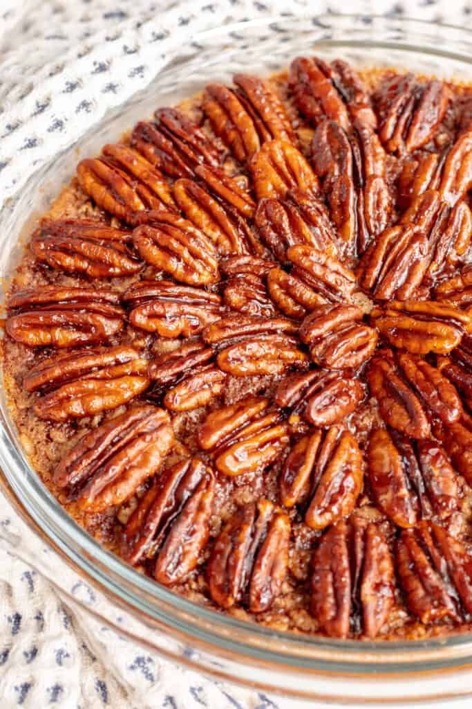 Pecan Pie Baked Oatmeal - Healthy, GF & Vegan Option! Georgie Eats.