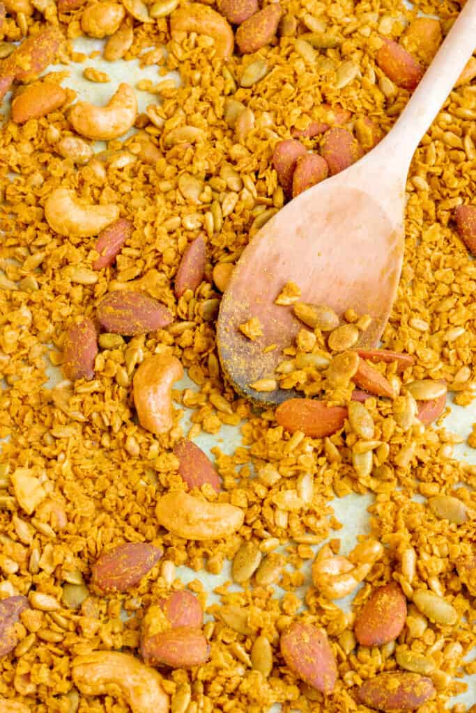 Indian Spiced Savoury Granola - Vegan, GF & Healthy! Georgie Eats.