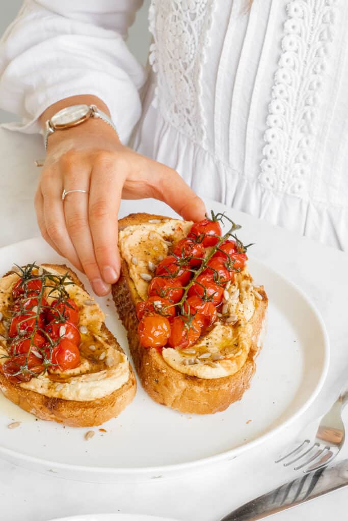 Balsamic Roasted Tomato & Hummus Toast - Vegan, GF & Healthy! Georgie Eats.