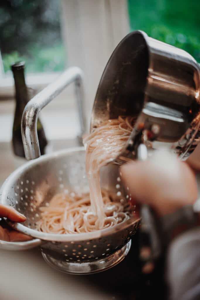 draining the spaghetti