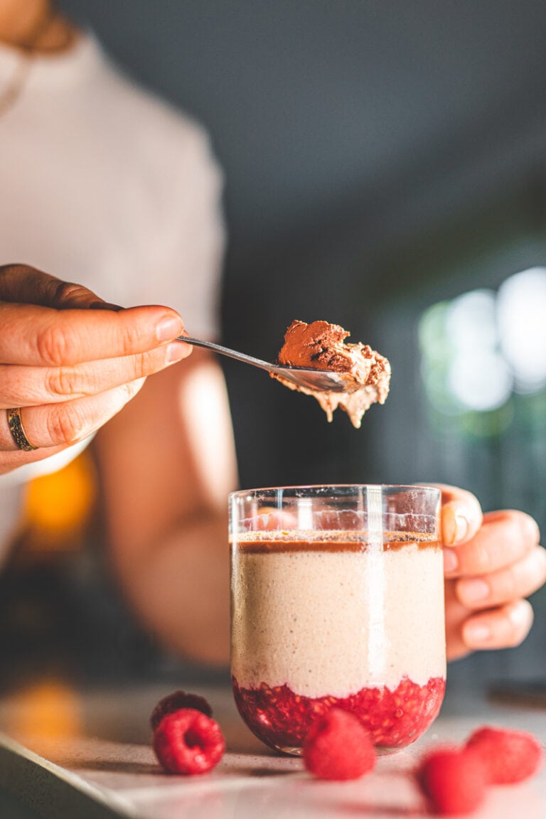 A Spoonful of PB & J Blended Overnight Oats - Georgie Eats