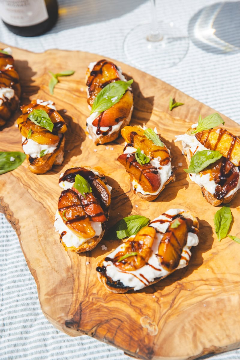 Peach, Basil & Burrata Toasts - Georgie Eats