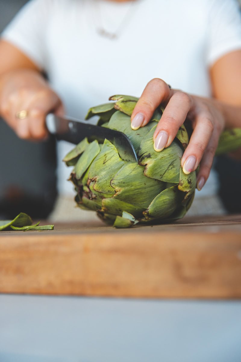 Cutting the globe artichoke - Georgie Eats