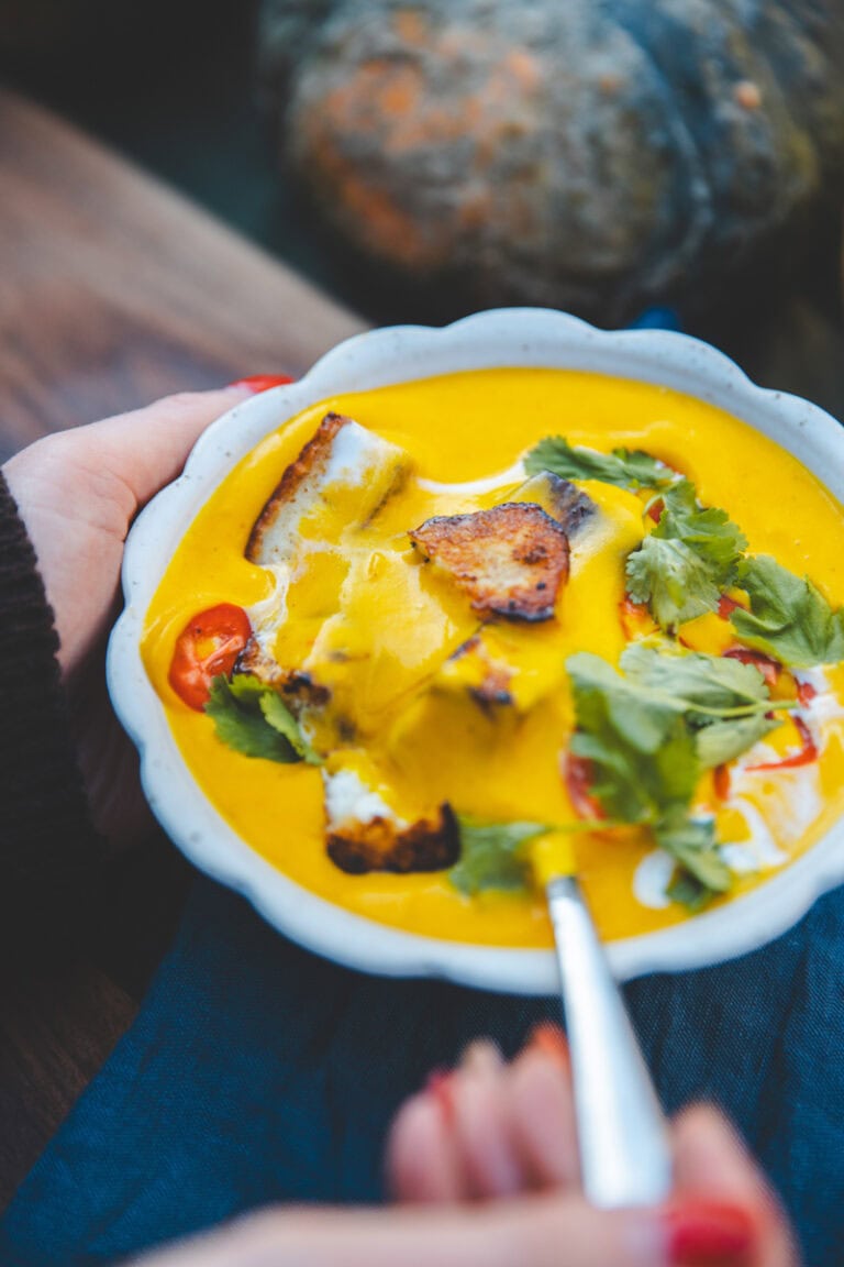 Laksa-Style Pumpkin Soup - Georgie Eats