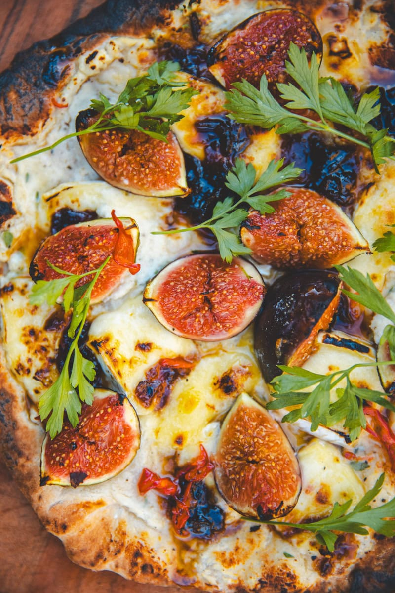 Fig, Brie & Chilli Honey Pizza - Georgie Eats